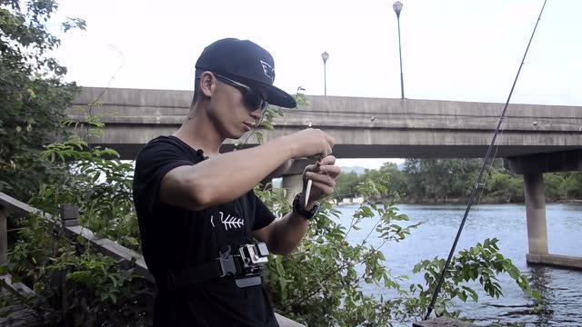【视频】EWE路亚补习班第二期，杨博分享提高中鱼率！_视频封面