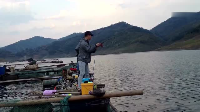 【视频】万峰湖筏钓大翘嘴12.5斤_视频封面
