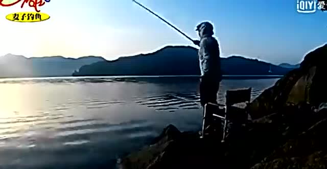 【视频】水库野作钓鲫鱼 没想到上来了鳊鱼_视频封面